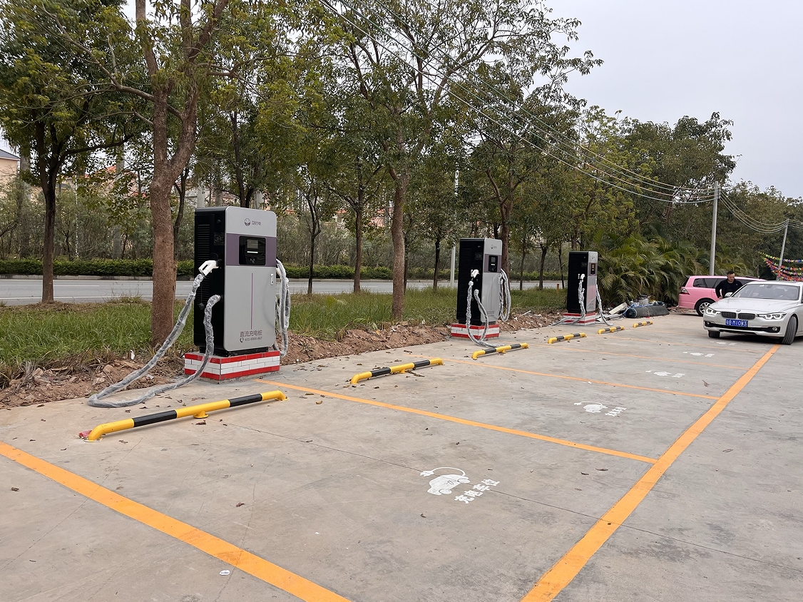 充電樁補(bǔ)貼：吉林省發(fā)布電動(dòng)汽車充電站建設(shè)運(yùn)營補(bǔ)貼